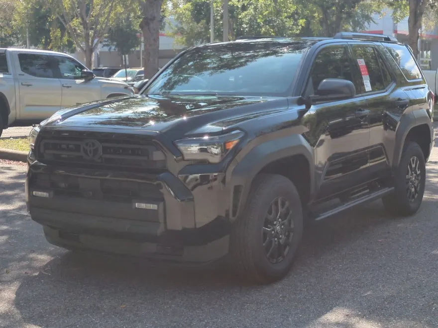 2025 Toyota 4Runner SR5 photo 1