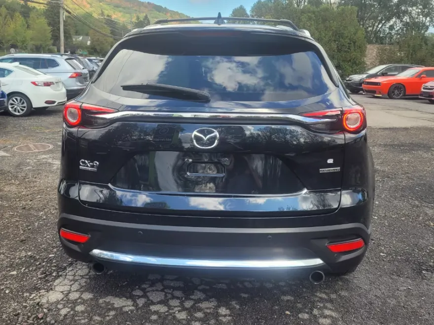 2020 Mazda CX-9 Signature photo 1