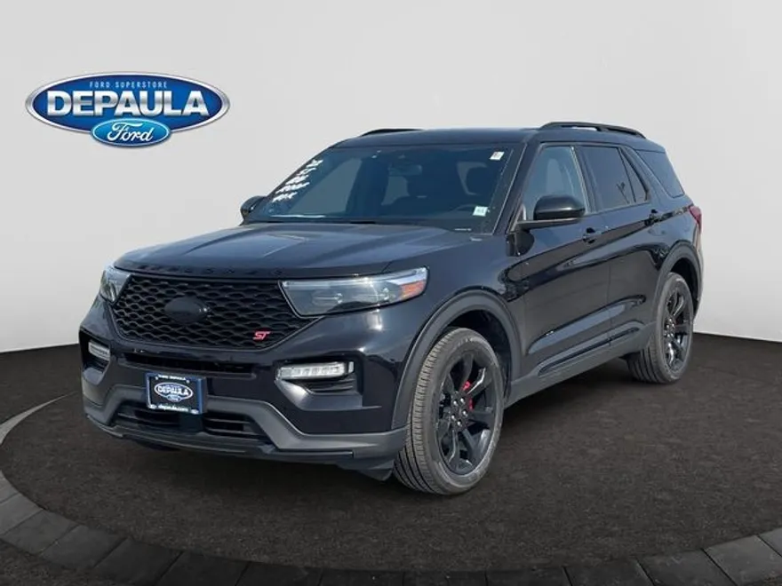 2022 Ford Explorer ST photo 1