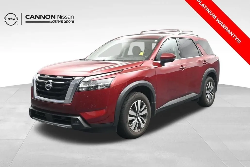 2023 Nissan Pathfinder SL photo 1