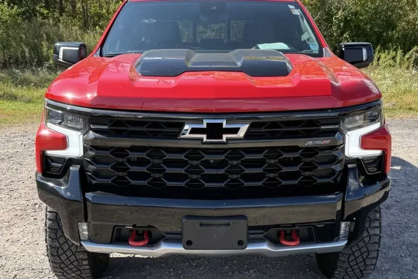 2022 Chevrolet Silverado 1500 ZR2 photo 1