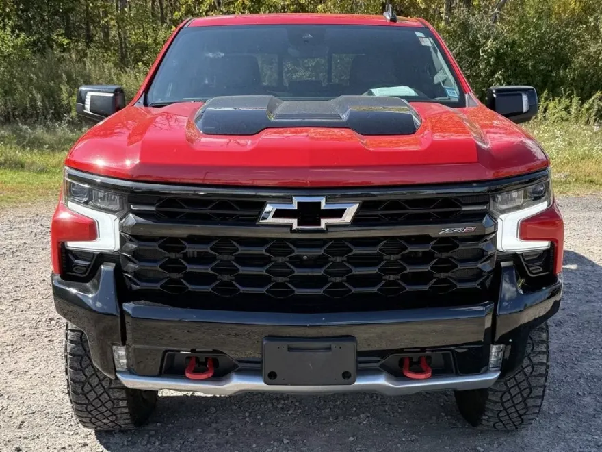 2022 Chevrolet Silverado 1500 ZR2 photo 1