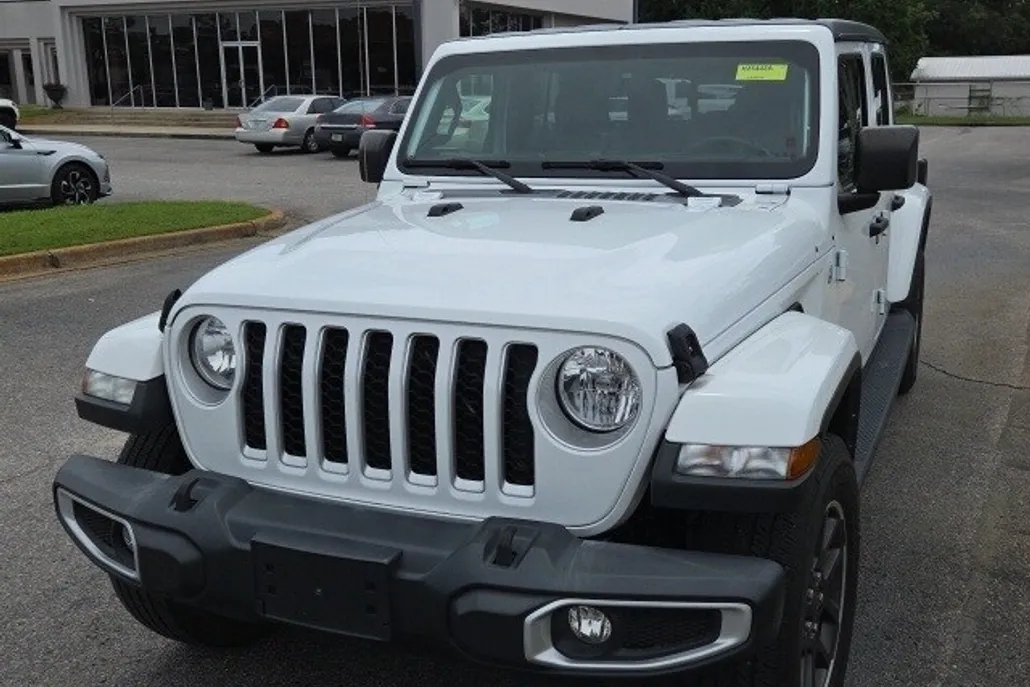 2022 Jeep Gladiator Overland photo 1