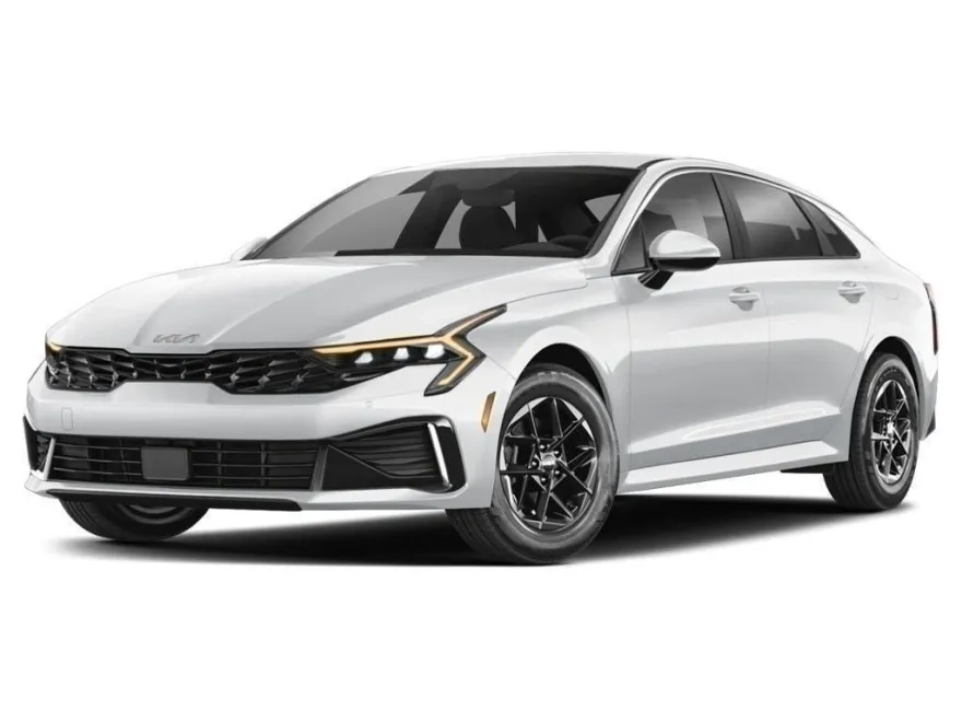 2025 Kia K5 LXS photo 1