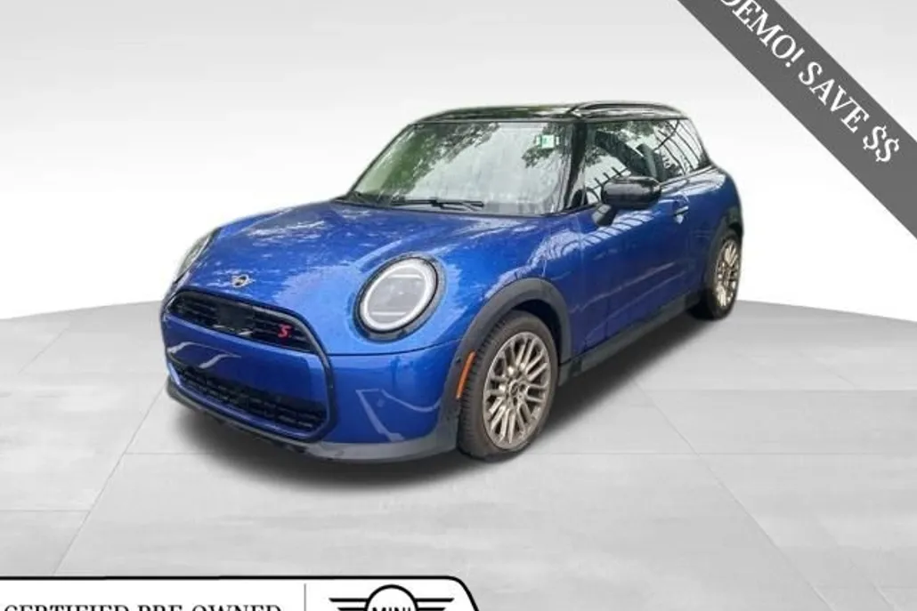 2025 Mini Cooper Hardtop S photo 1