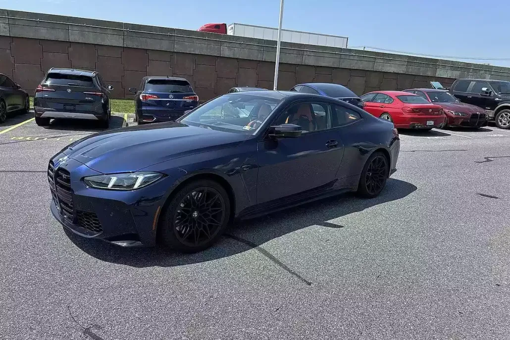 2025 Bmw M4 Competition xDrive Coupe photo 1