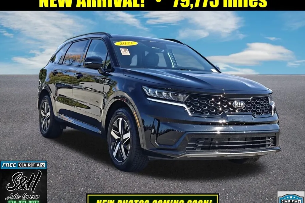 2021 Kia Sorento S photo 1