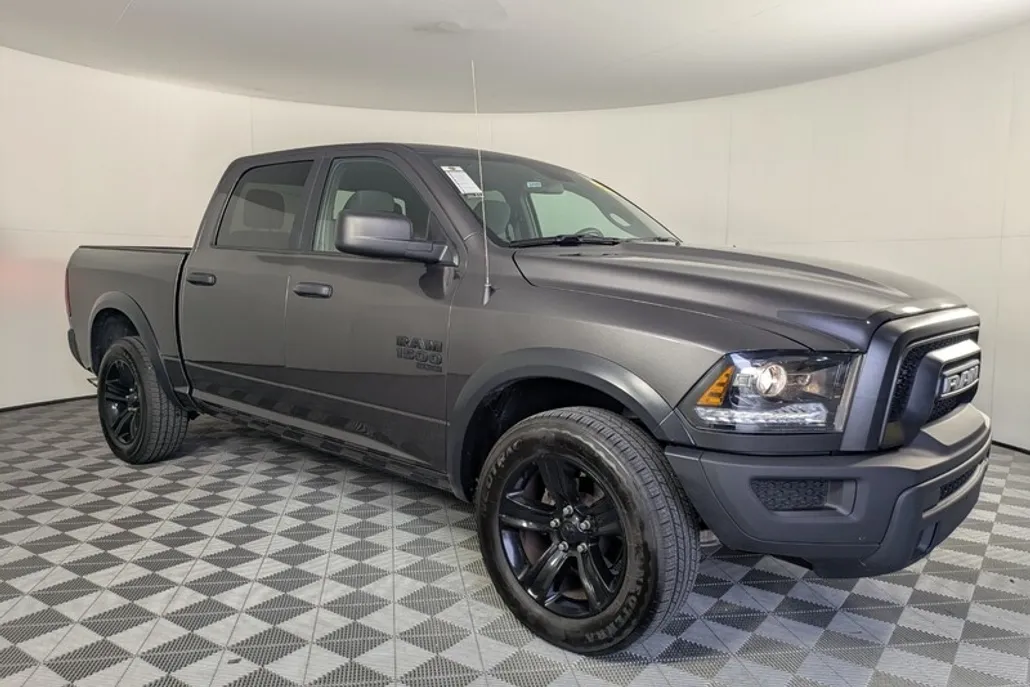 2024 Ram 1500 Classic Warlock photo 1