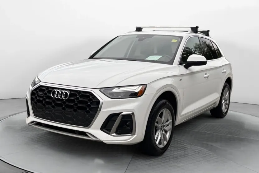 2022 Audi Q5 Premium 45 TFSI S line photo 1