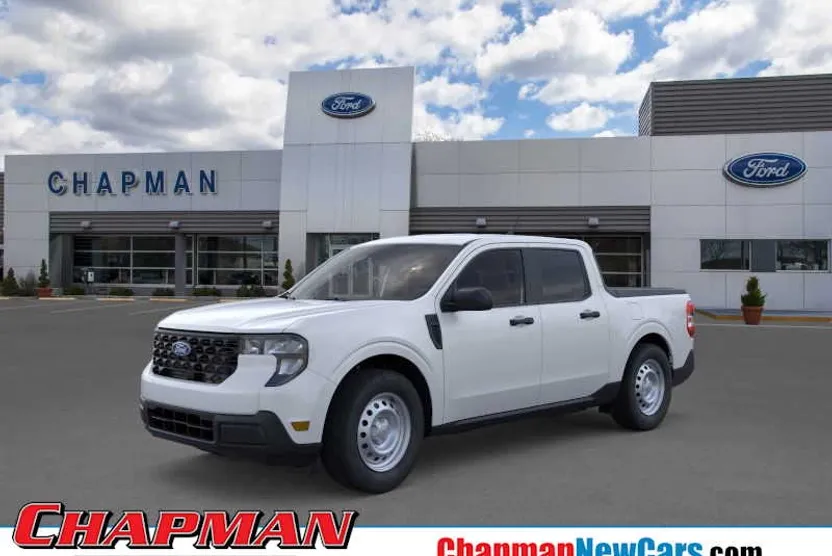 2025 Ford Maverick XL photo 1