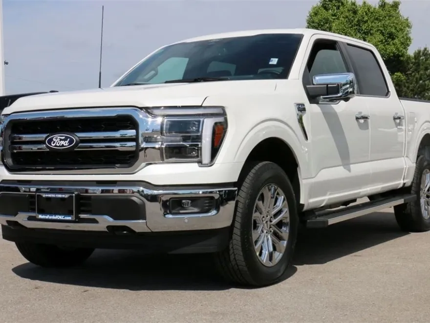2025 Ford F-150 Lariat photo 1