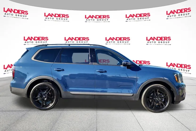 2023 Kia Telluride EX X-Line photo 1