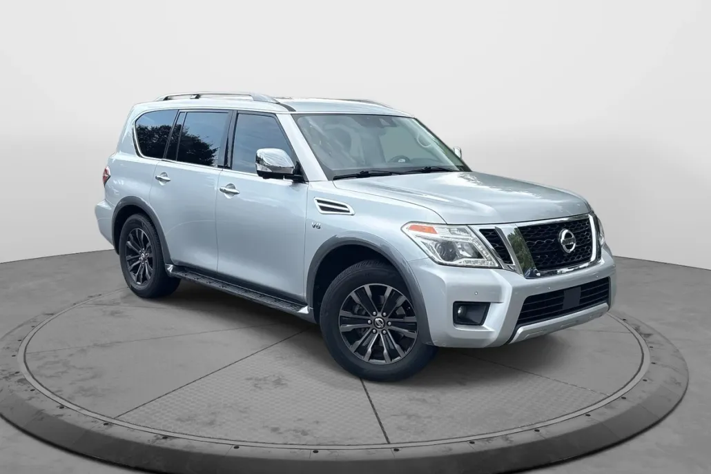 2018 Nissan Armada Platinum photo 1