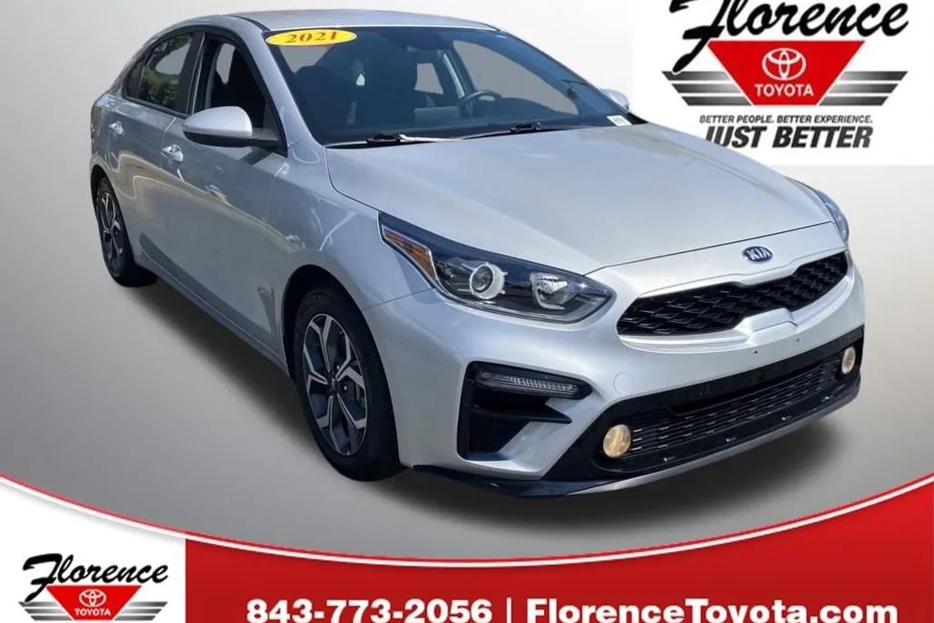 2021 Kia Forte LXS photo 1