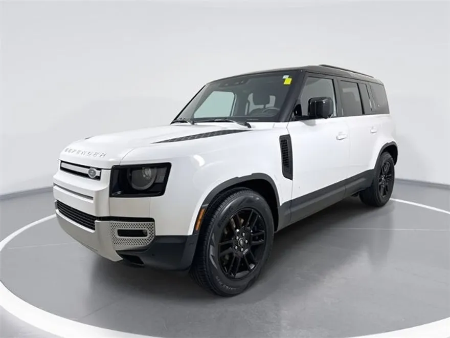2024 Land Rover Defender S photo 1