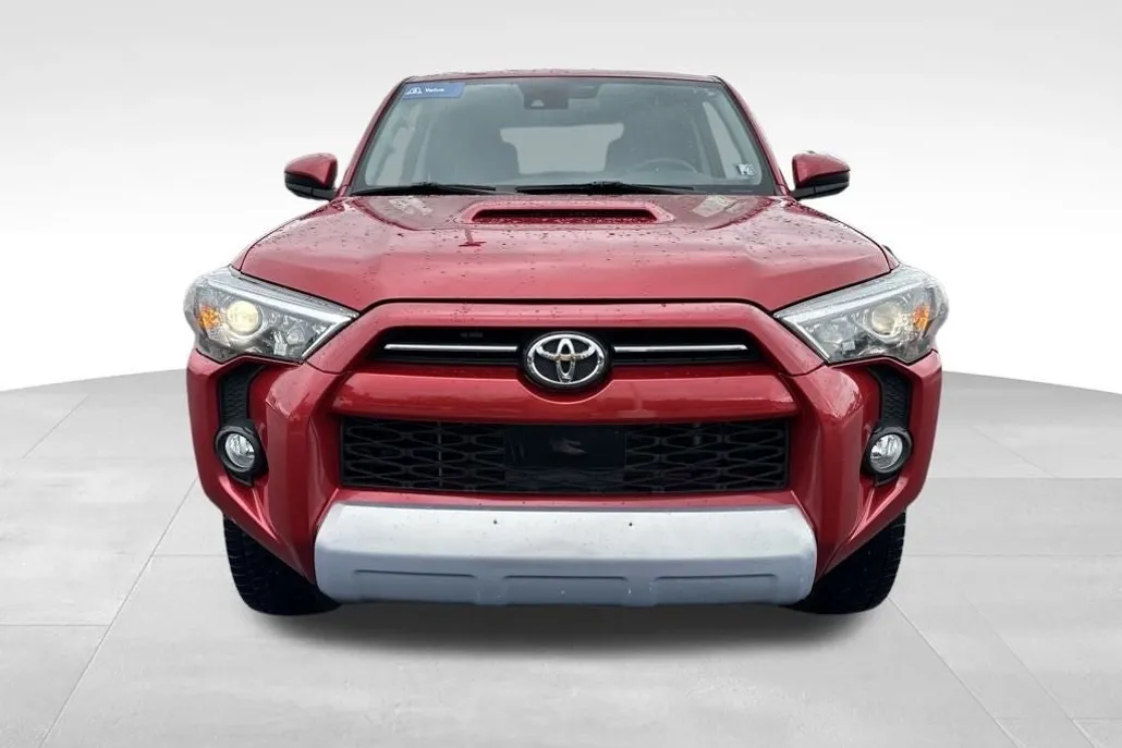 2020 Toyota 4Runner TRD Off-Road photo 1