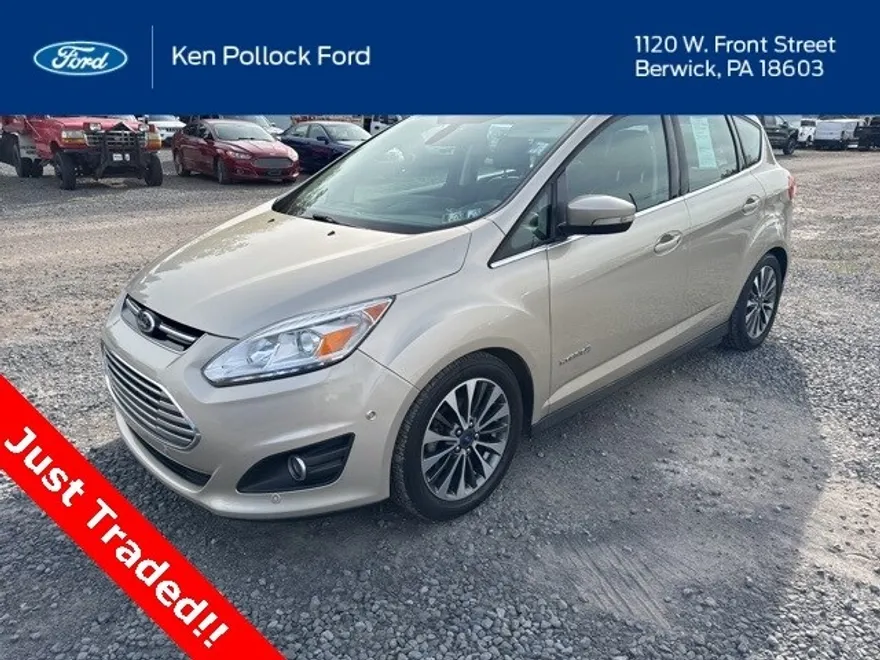 2017 Ford C-Max Hybrid Titanium photo 1