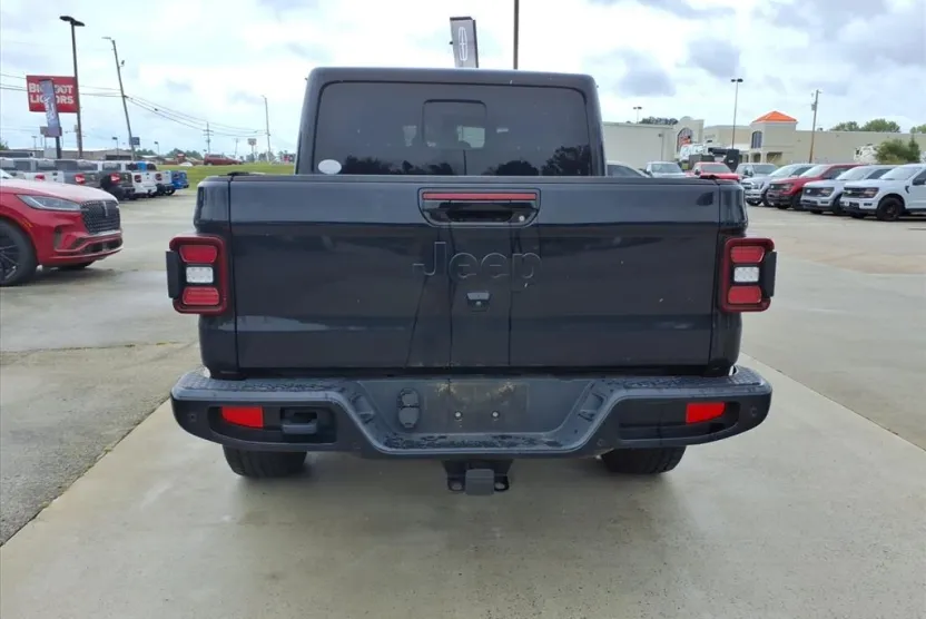 2021 Jeep Gladiator High Altitude photo 1