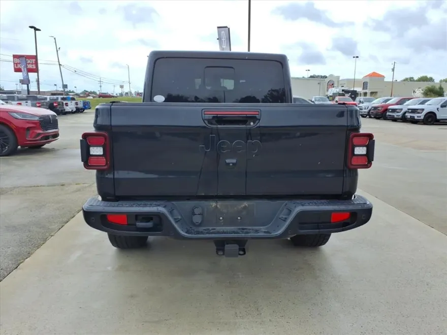 2021 Jeep Gladiator High Altitude photo 1