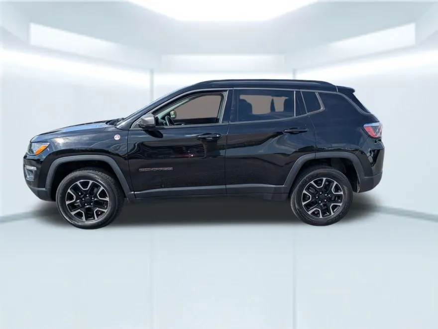 2020 Jeep Compass Trailhawk photo 1