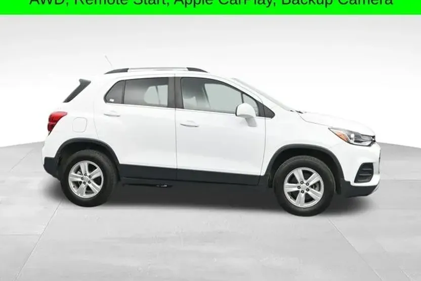 2020 Chevrolet Trax LT photo 1