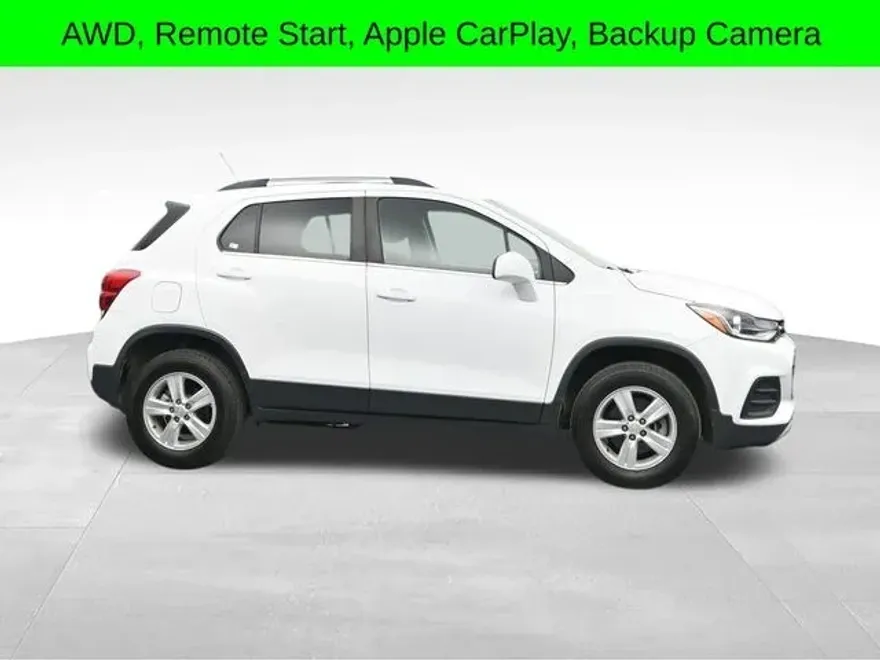 2020 Chevrolet Trax LT photo 1