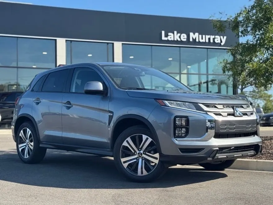 2025 Mitsubishi Outlander Sport ES SE LE photo 1