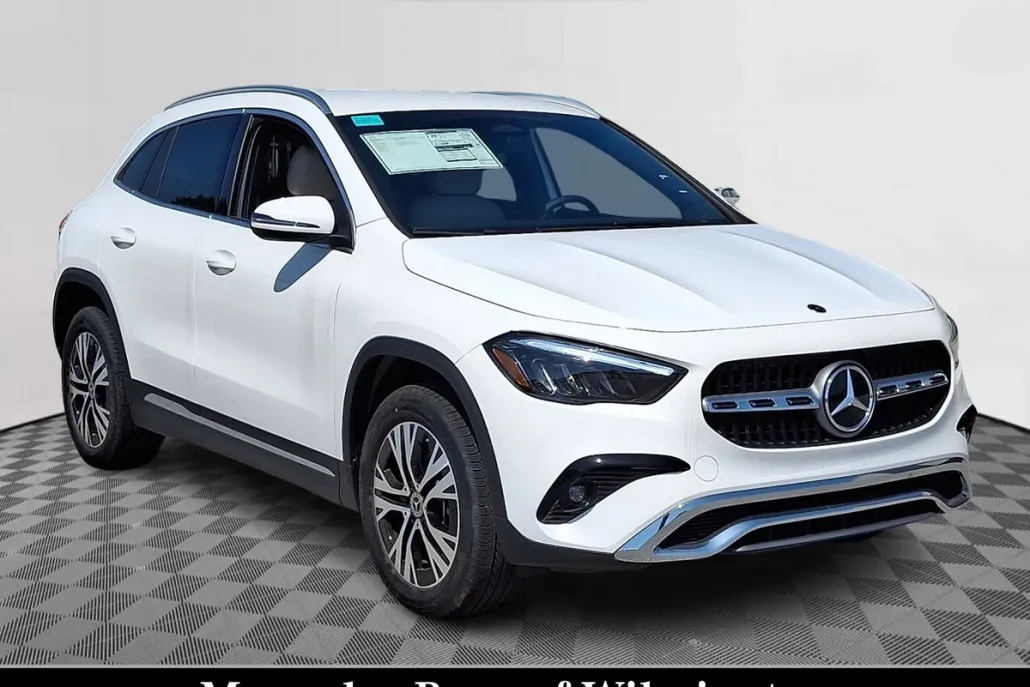 2025 Mercedes Benz GLA 250 4MATIC photo 1