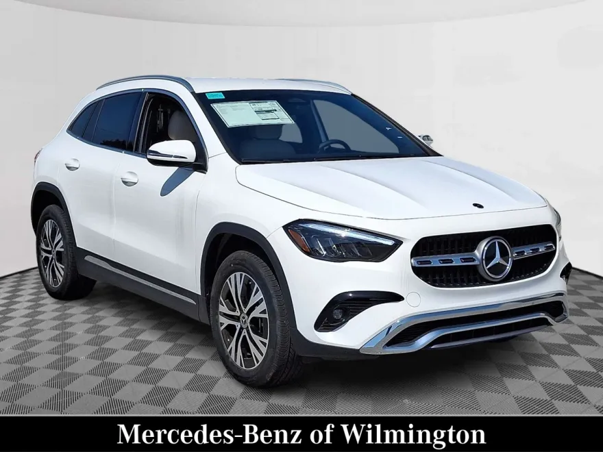 2025 Mercedes Benz GLA 250 4MATIC photo 1