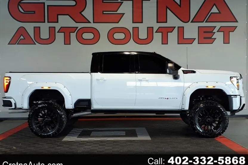 2025 Gmc Sierra AT4 photo 1