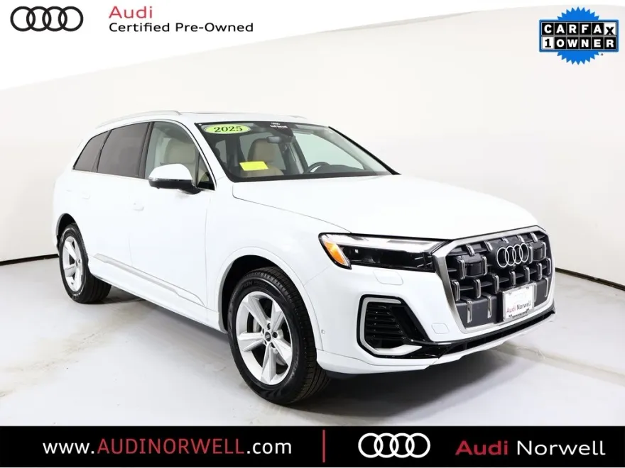 2025 Audi Q7 45 Premium photo 1