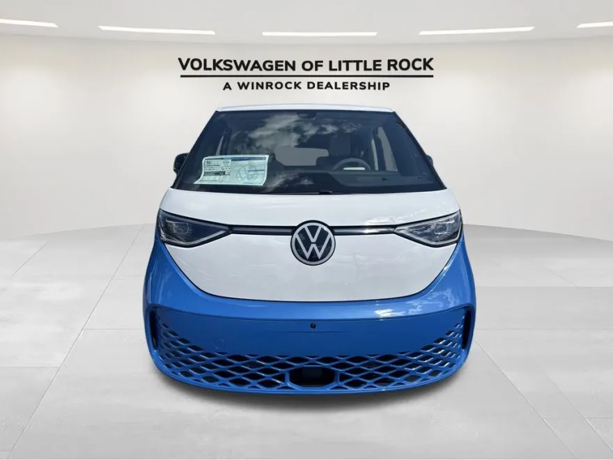 2025 Volkswagen ID. Buzz Pro Plus photo 1