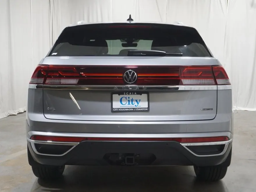 2026 Volkswagen Atlas Cross Sport SEL photo 1