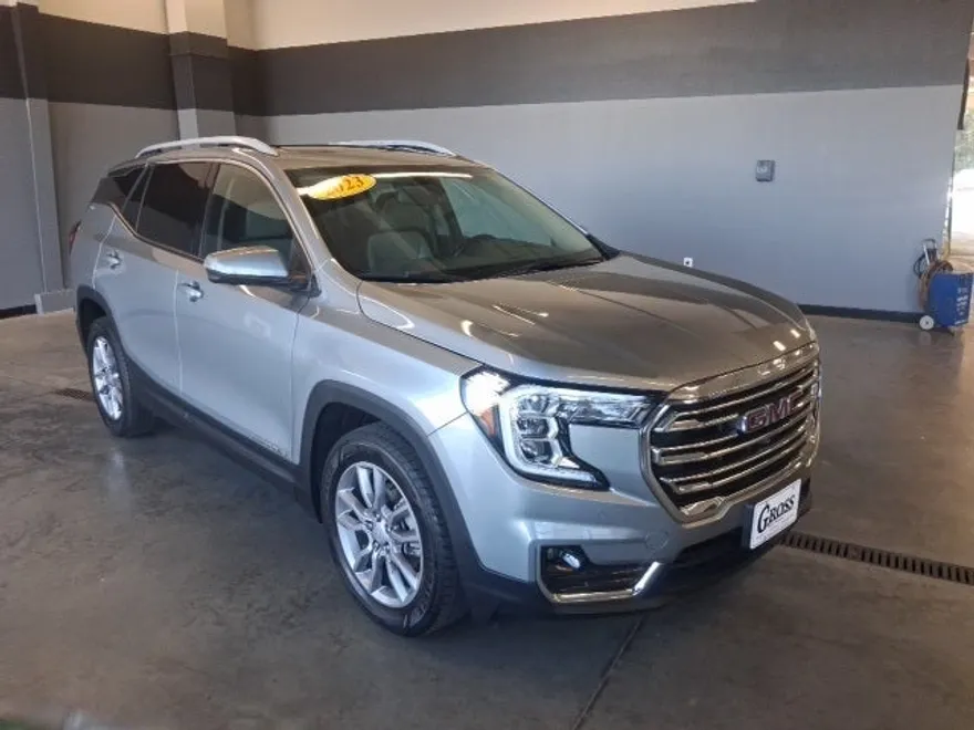 2023 Gmc Terrain SLT photo 1