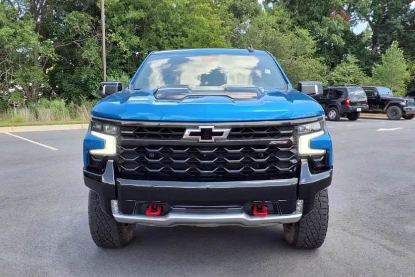 2022 Chevrolet Silverado 1500 ZR2 photo 1