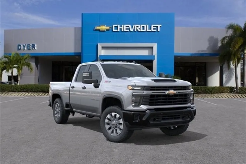 2026 Chevrolet Silverado 2500HD Custom photo 1