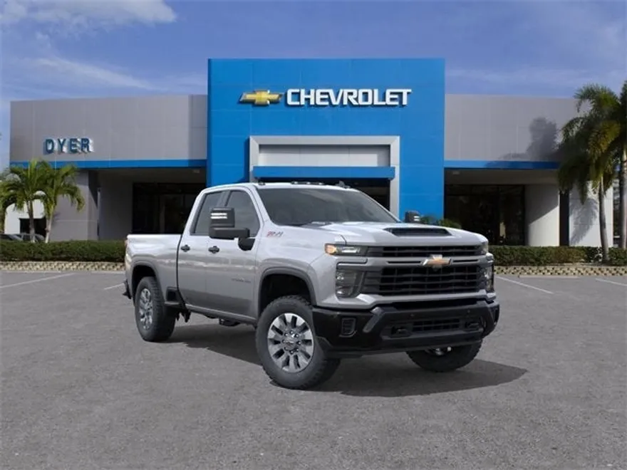 2026 Chevrolet Silverado 2500HD Custom photo 1