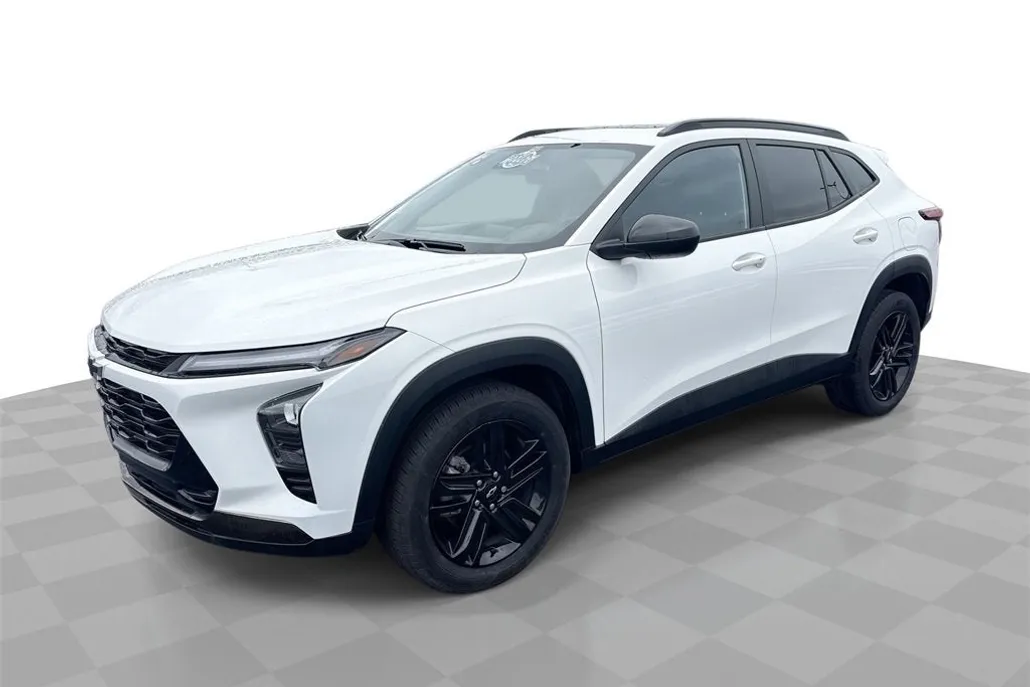 2024 Chevrolet Trax ACTIV photo 1