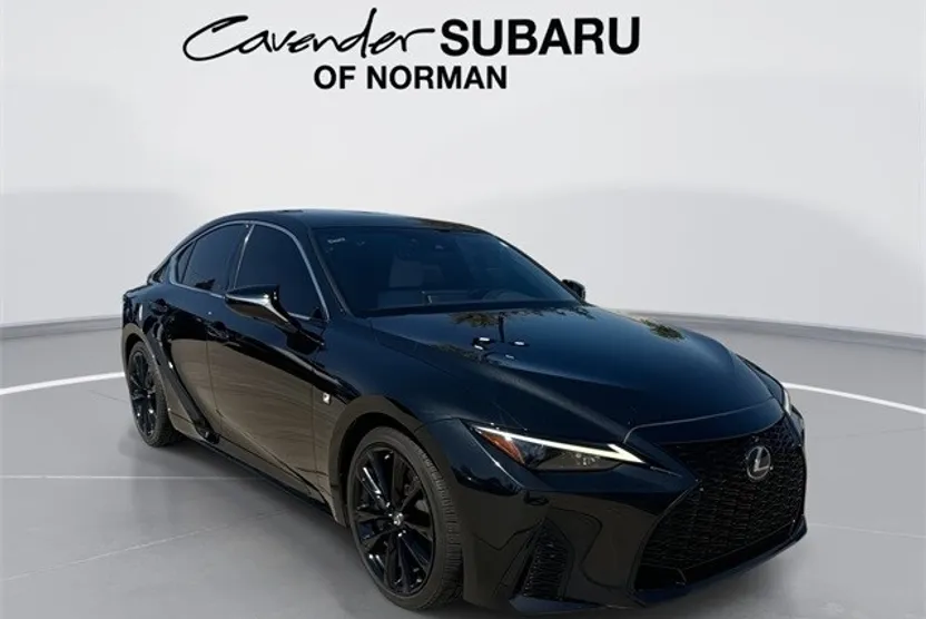 2022 Lexus IS 350 F SPORT photo 1