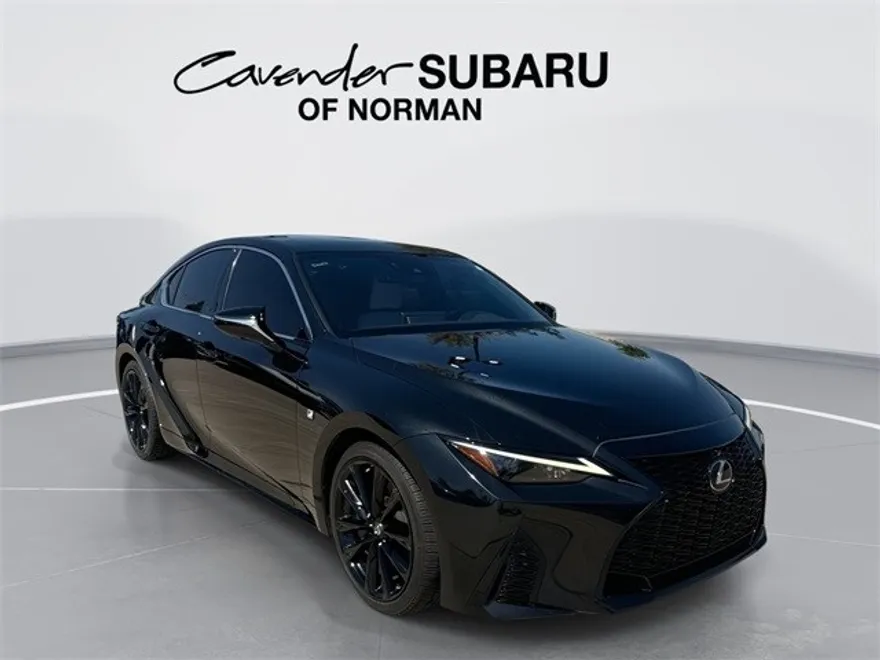 2022 Lexus IS 350 F SPORT photo 1