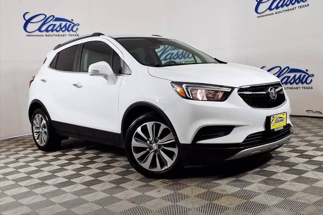 2019 Buick Encore Preferred photo 1