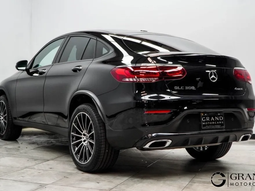 2022 Mercedes Benz GLC 300 4MATIC Coupe photo 10