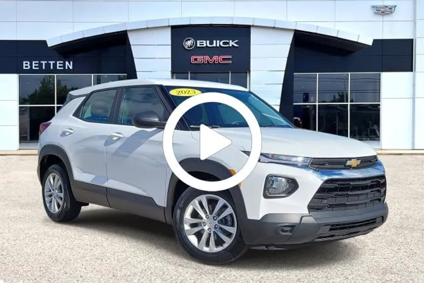 2023 Chevrolet Trailblazer LS photo 1