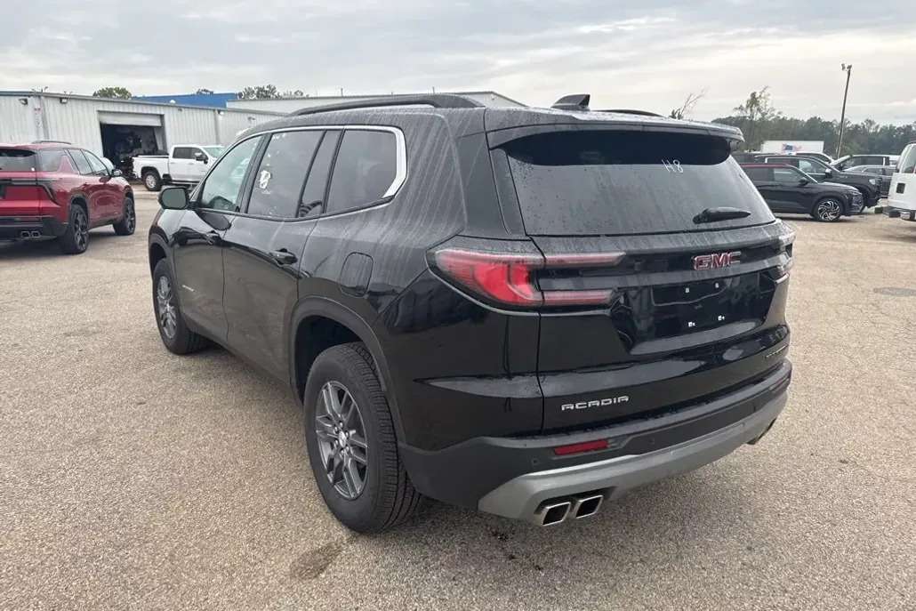 2025 Gmc Acadia Elevation photo 1