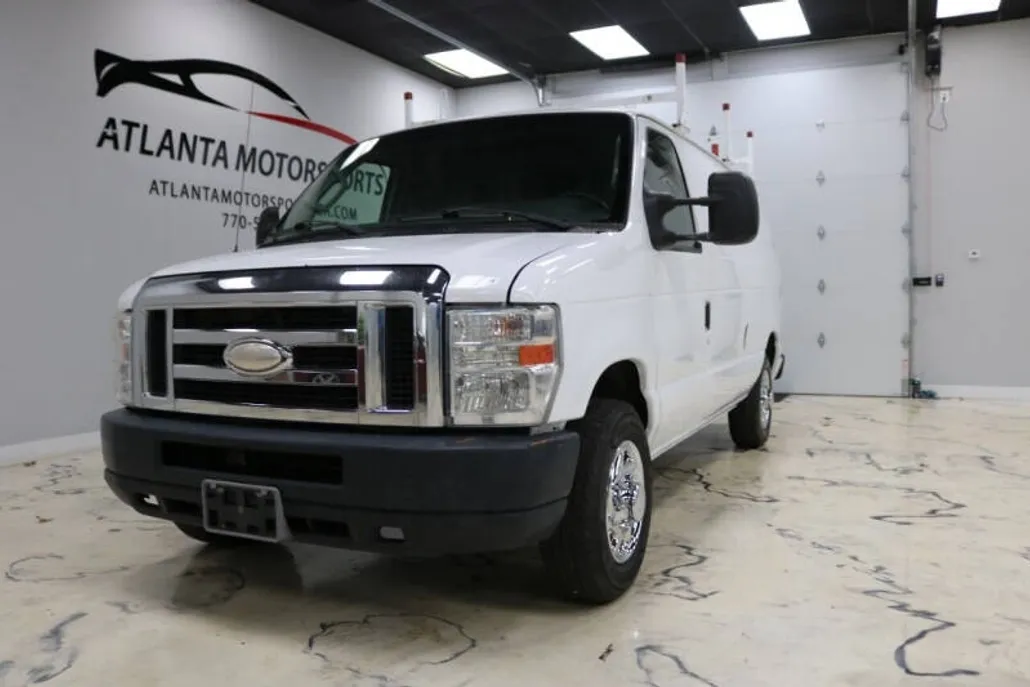 2014 Ford E-150 photo 1