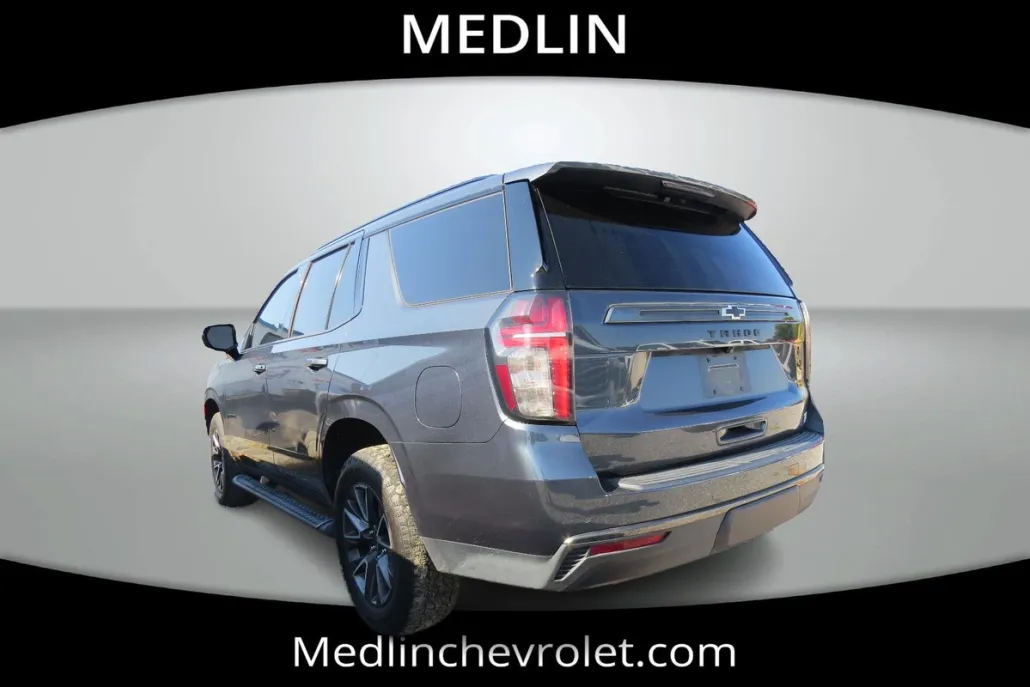 2021 Chevrolet Tahoe Z71 photo 1