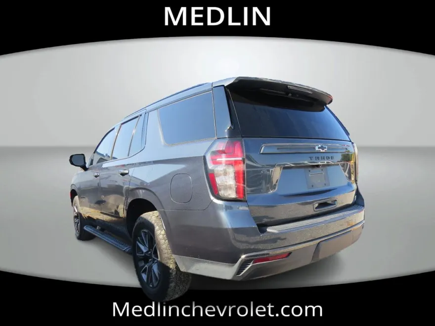 2021 Chevrolet Tahoe Z71 photo 1