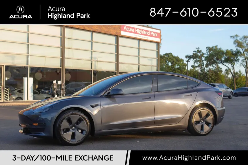 2023 Tesla Model 3 Long Range photo 1