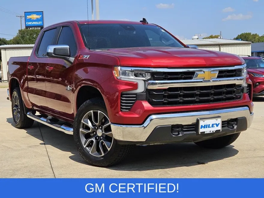 2024 Chevrolet Silverado LT photo 1