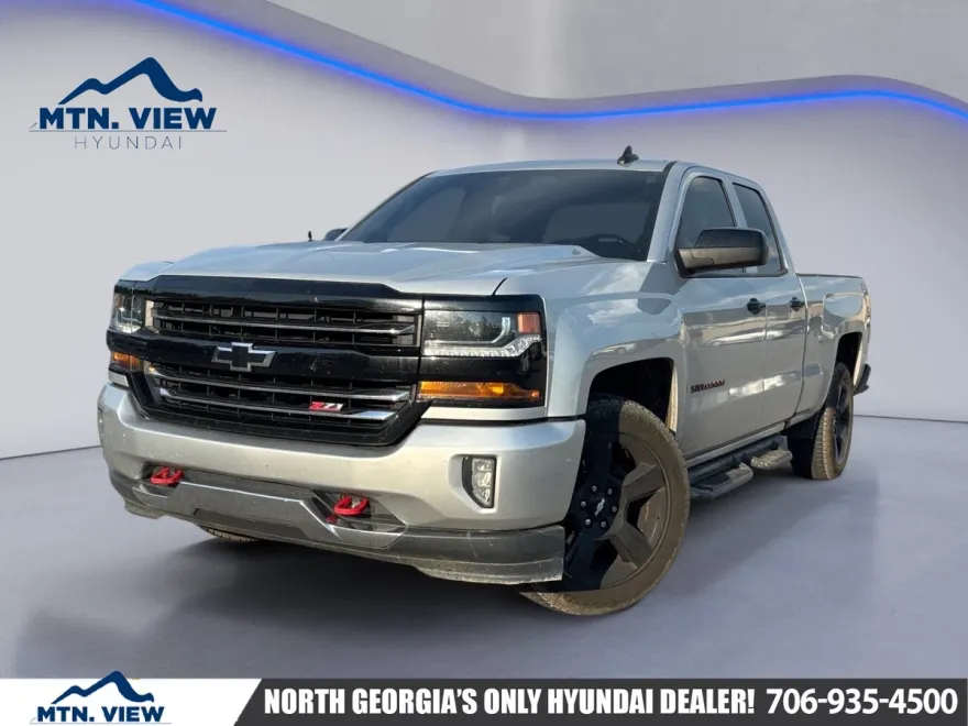 2018 Chevrolet Silverado 1500 LT2 photo 1